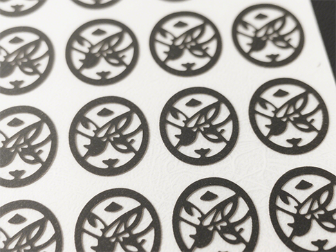 ইন্টেলিজেন্ট লেজার কাটিং কন্ট্রোলার দিয়ে উৎপাদন ক্ষমতায়ন